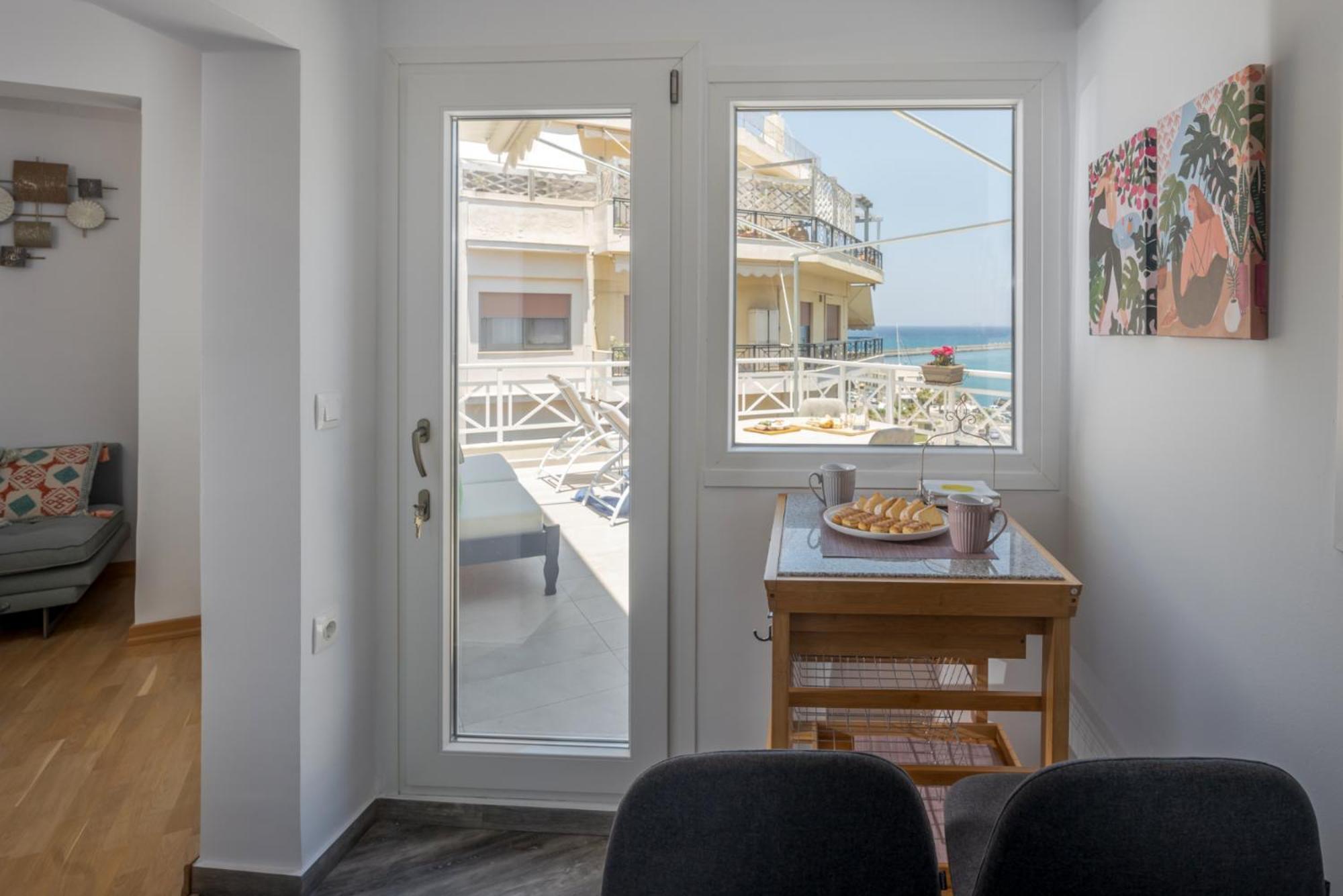 Апартаменты Chic, Downtown, Penthouse W Sundeck And Seaview Ираклион Экстерьер фото