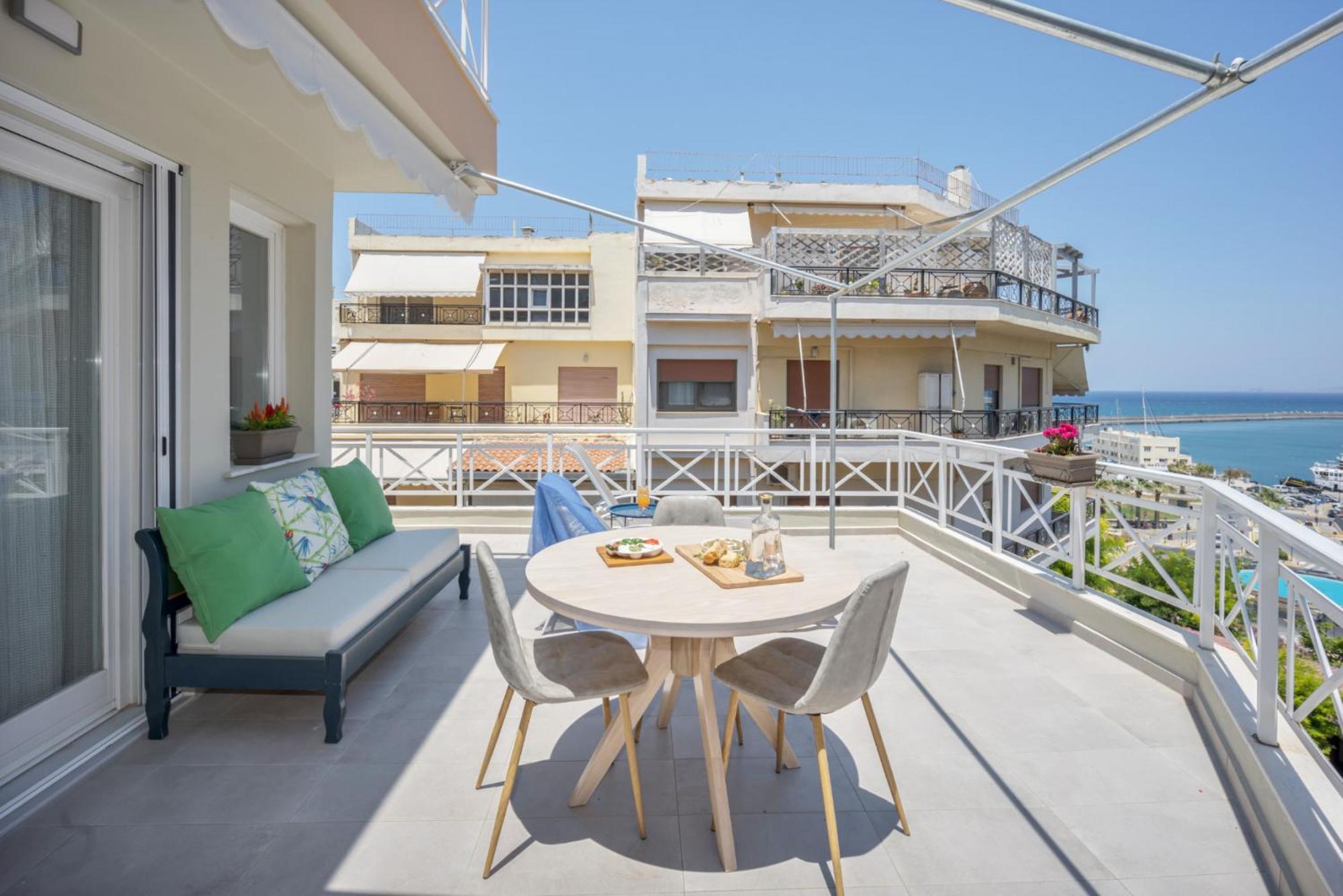 Апартаменты Chic, Downtown, Penthouse W Sundeck And Seaview Ираклион Экстерьер фото